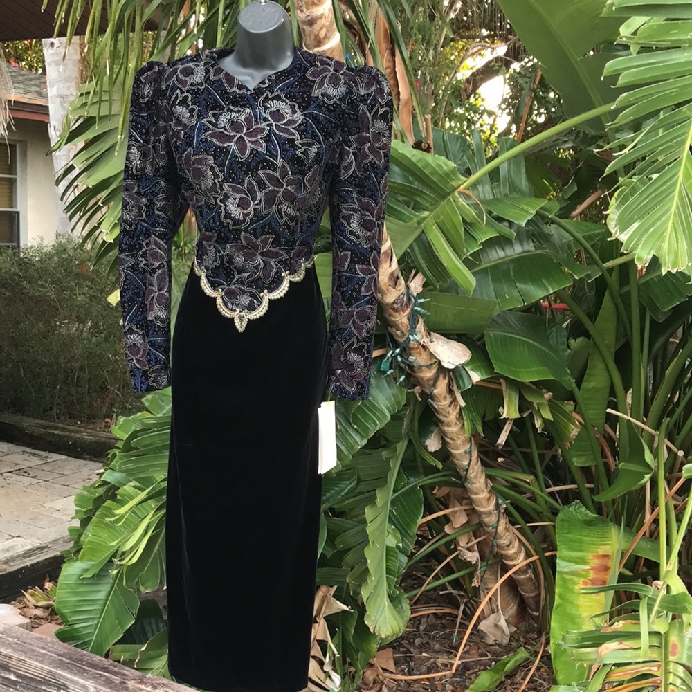 Vintage Victorian brocade and velvet dress with 80s power should…